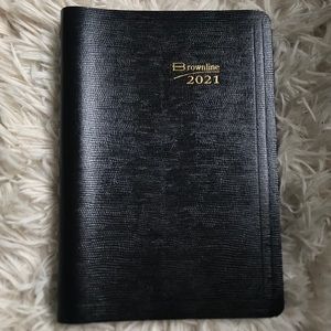2021 DAILY PLANNER